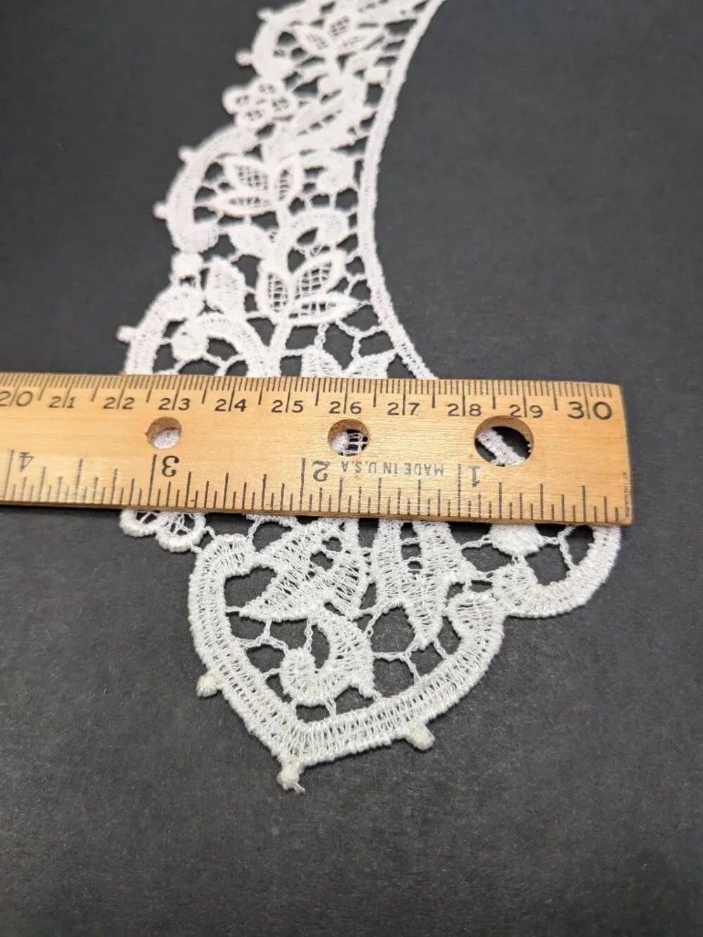 Vintage White Lace Applique Set 11